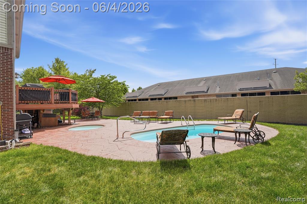 8605 Vista Court, Westland, MI — Photo 39