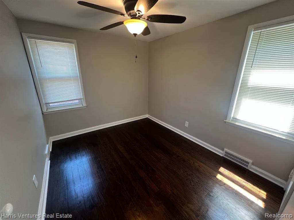 22148 Moross Road, Grosse Pointe, MI 48236 — Photo 13