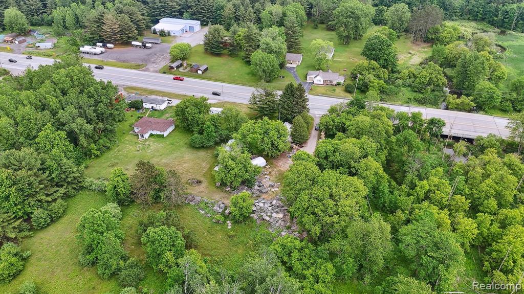 4800 S Huron Road, Standish, MI 48658 — front exterior