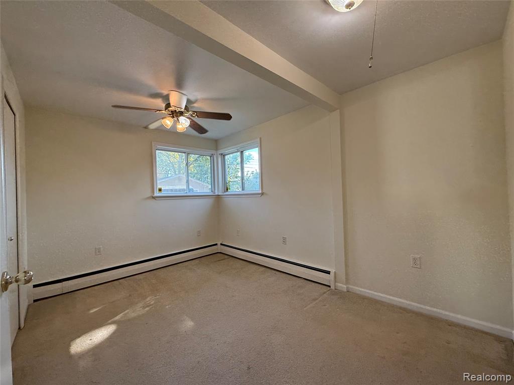 6168 Hillsboro Road, Davisburg, MI 48350 — Photo 11