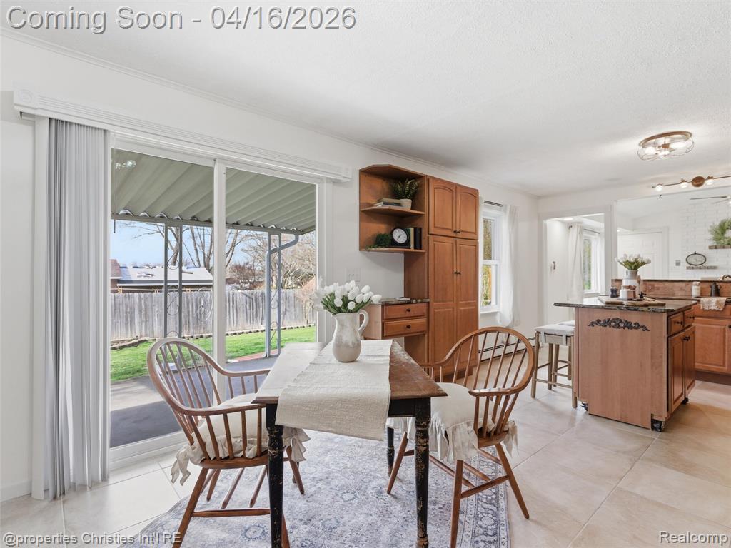 2435 Pfeifle, Howell, MI 48843 — Photo 23