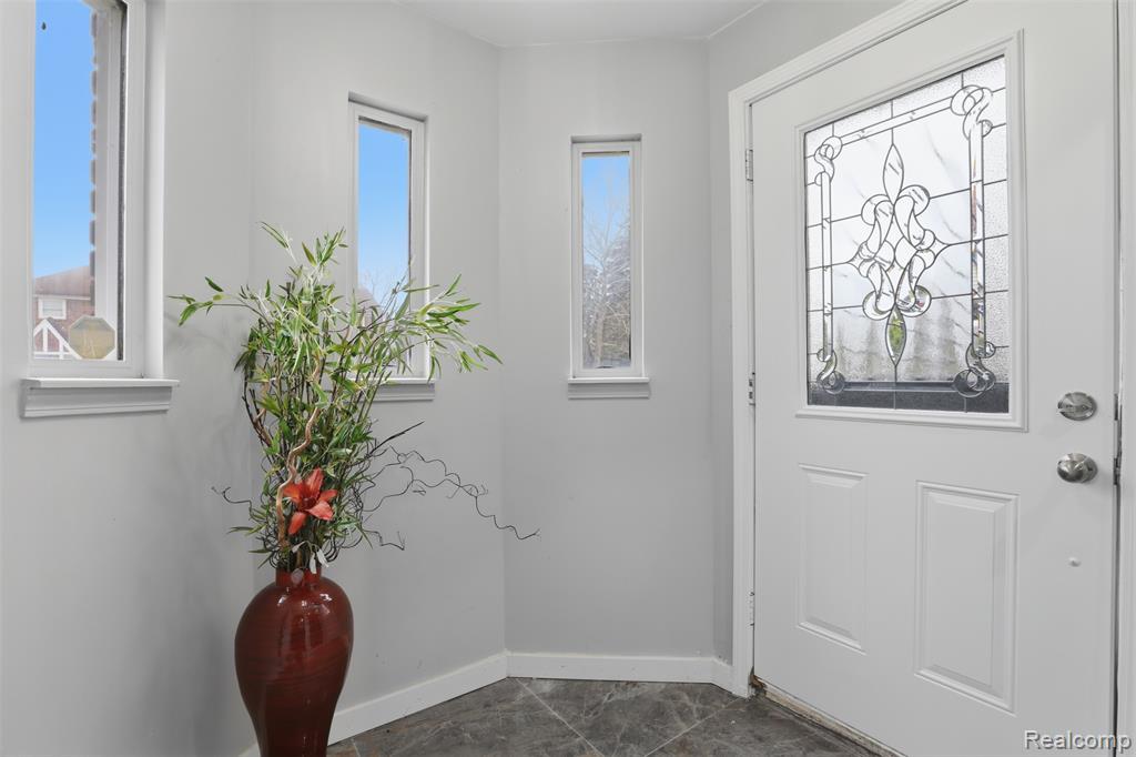 5934 Haverhill Street, Detroit, MI 48224 — Photo 5