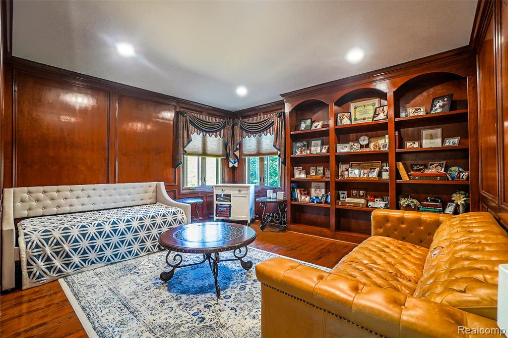 54182 Queensborough Drive, Shelby Twp, MI 48315 — Photo 10