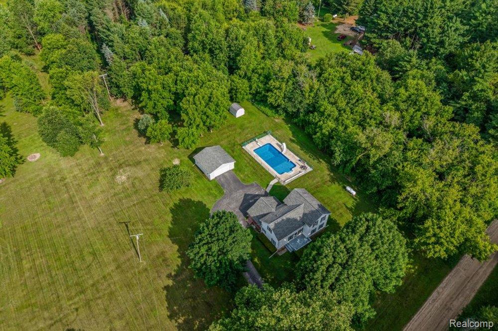 9393 N Gregory Road, Fowlerville, MI 48836 — Photo 4