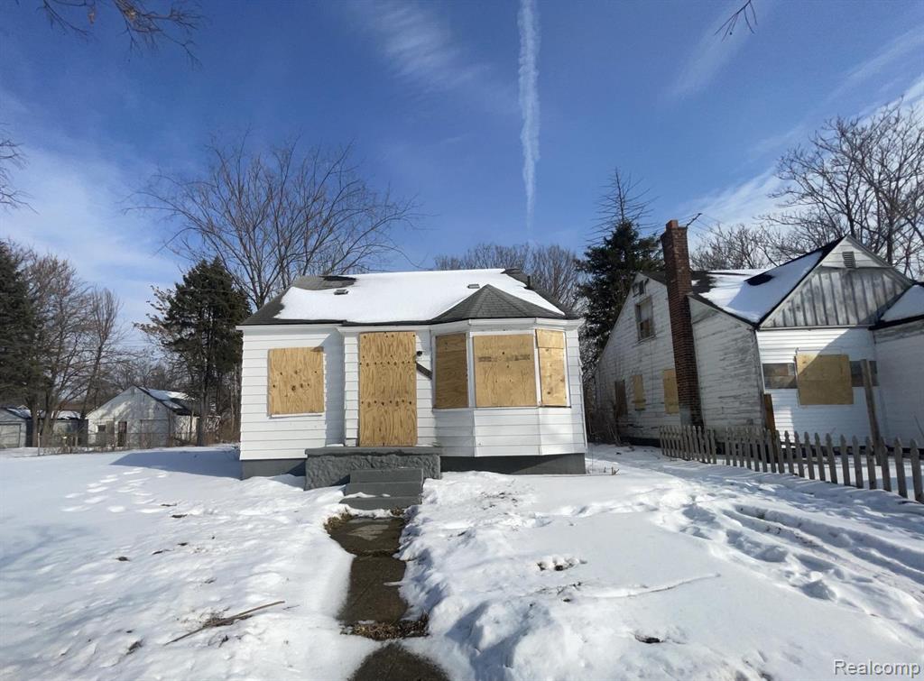 20218 Hickory Street, Detroit, MI 48205 — Photo 2