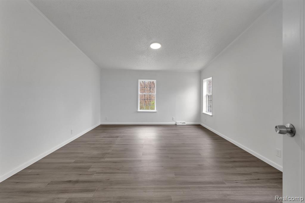 36085 Wick Road, Romulus, MI 48174 — Photo 34