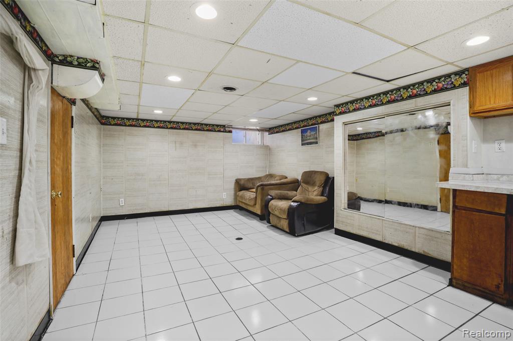 5003 Maple Street, Dearborn, MI 48126 — Photo 24