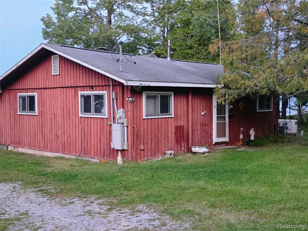 5136 Hardwood Trail, Hubbard Lake, MI 49747 — Photo 31
