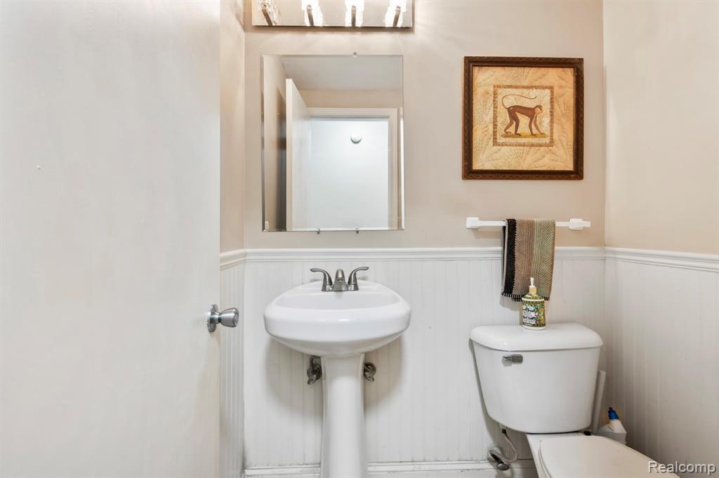 6550 Avon Drive, Brighton, MI 48116 — Photo 18