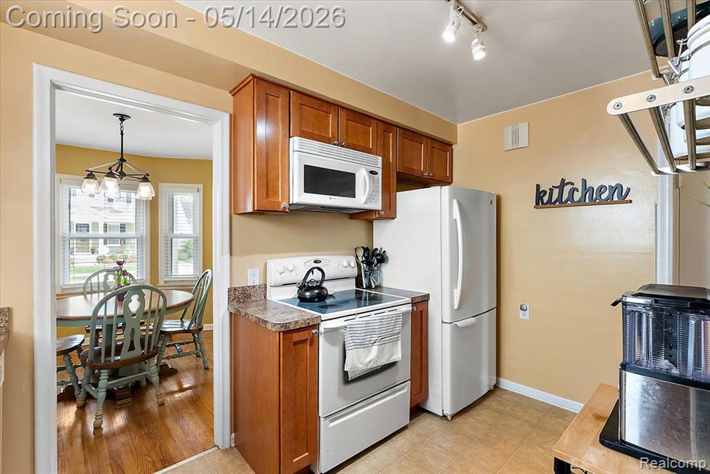 3665 Bacon Avenue, Berkley, MI 48072 — Photo 11