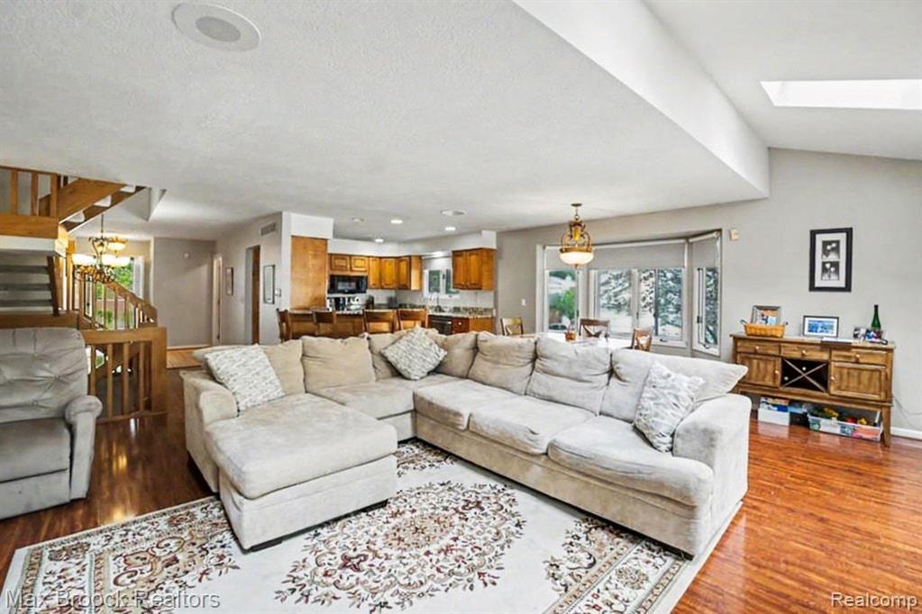 6510 Scenic Pines Court, Clarkston, MI — Photo 8