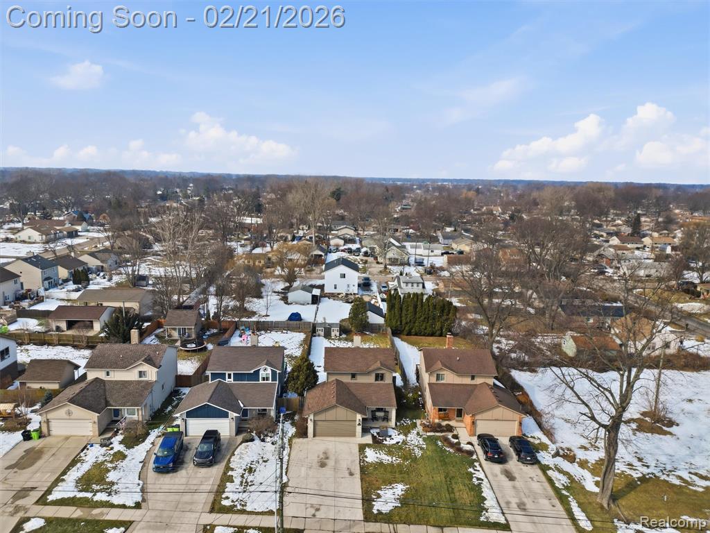 34245 Jefferson Avenue, MI — Photo 45