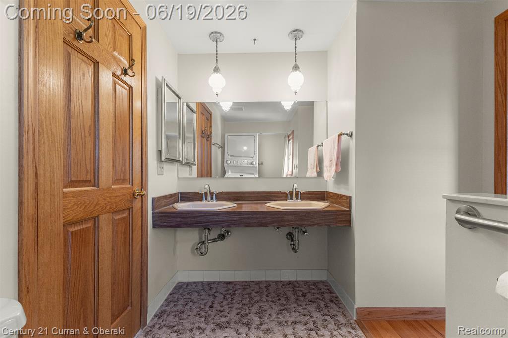 23312 E Fairway Drive, Trenton, MI 48183 — Photo 34