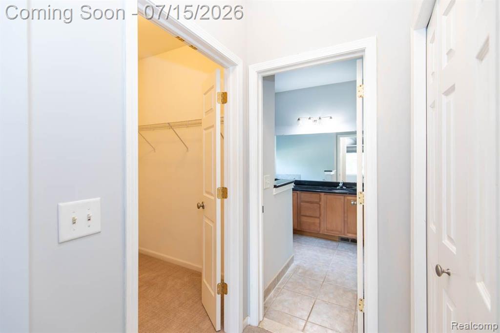 43721 CHERRYWOOD Lane, Canton, MI 48188 — Photo 26