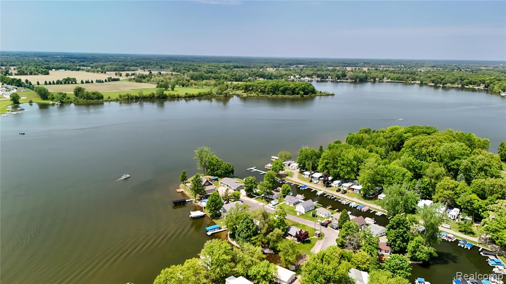530 Roby Beach Drive, Coldwater, MI 49036 — Photo 41