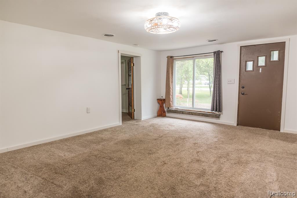 4216 Parker Road, Fort Gratiot, MI 48059 — Photo 30