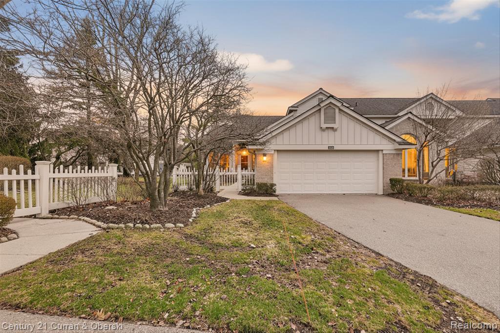 7307 Danbury Drive, West Bloomfield, MI — front exterior