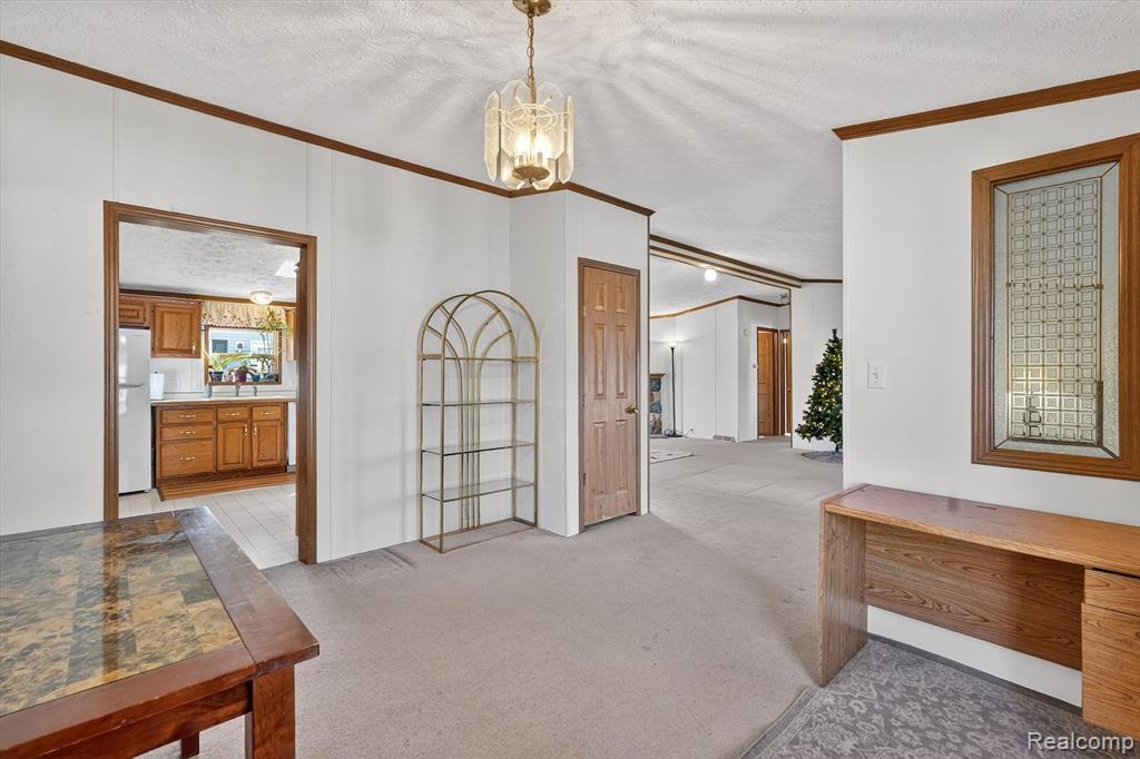 3612 Hawthorne St, Clarkston, MI 48348 — Photo 15