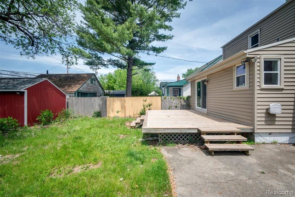 26059 Brush Street, Madison Heights, MI 48071 — Photo 35