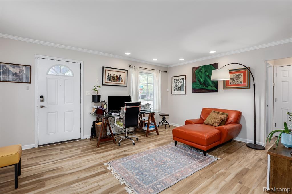 626 E Windemere Avenue, Royal Oak, MI 48073 — Photo 15