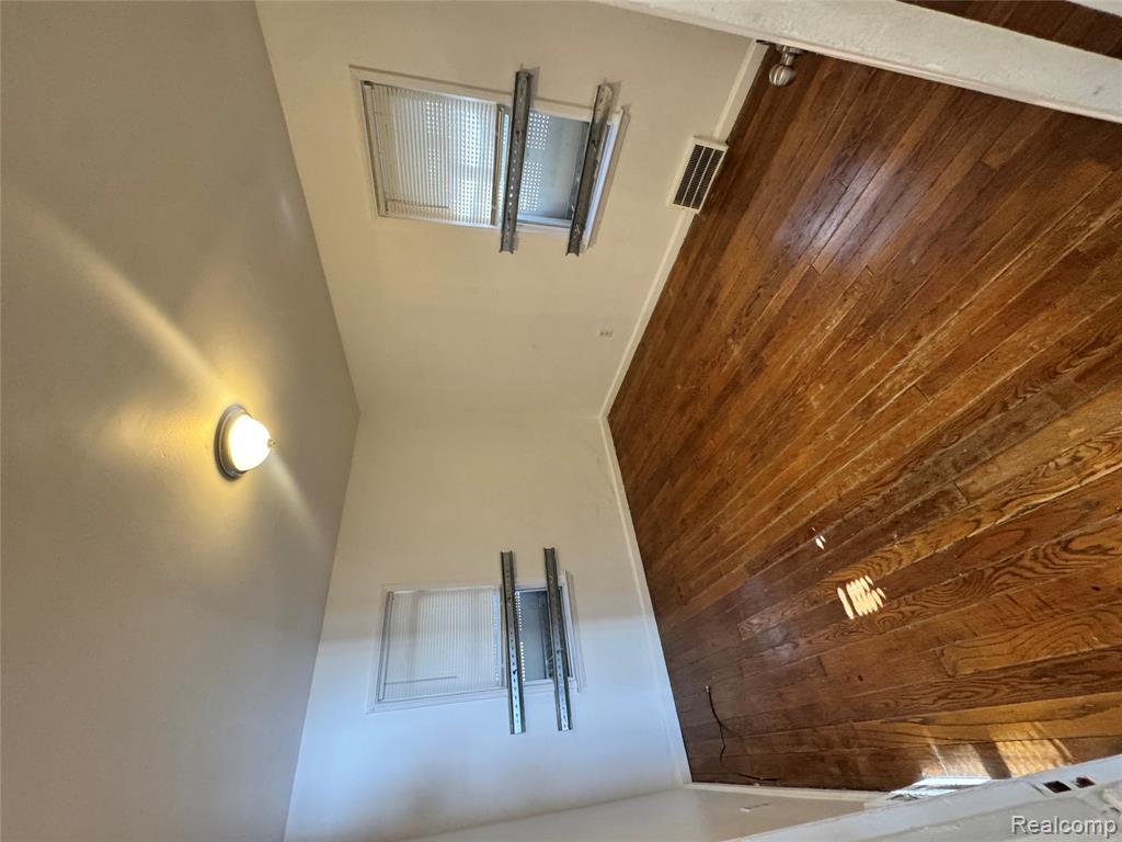 12010 Lakepointe Street, Detroit, MI, 48224