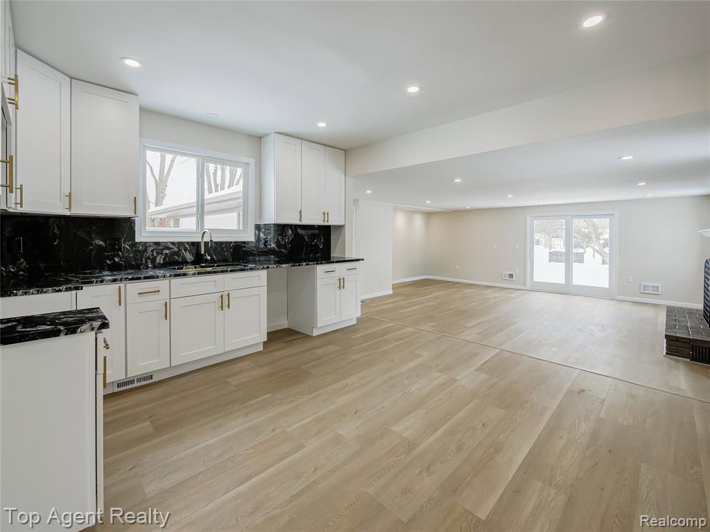 20580 21 Mile Road, Macomb, MI 48044 — Photo 5