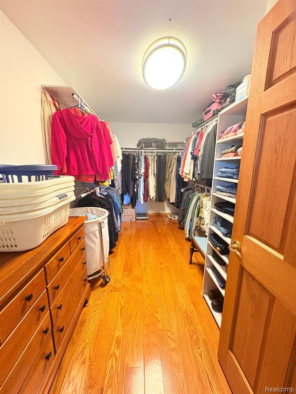 7681 Fieldcrest Drive, Almont, MI 48003 — Photo 25