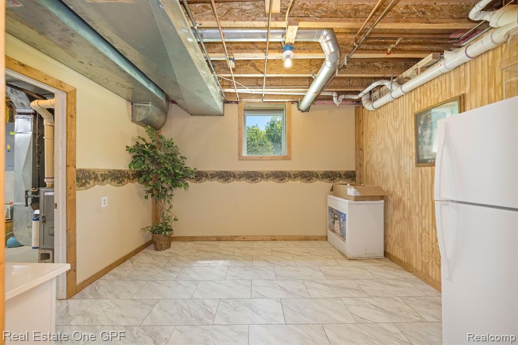 8077 AVOCA Road, Kenockee, MI 48006 — Photo 35