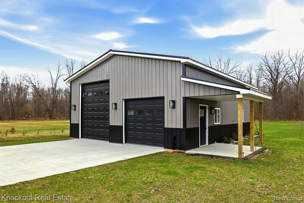 10413 Elms Road, Montrose, MI 48457 — Photo 45