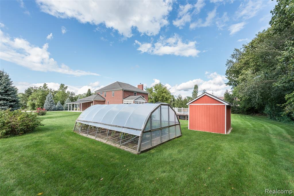 61121 Kocher Drive, South Lyon, MI 48178 — Photo 65