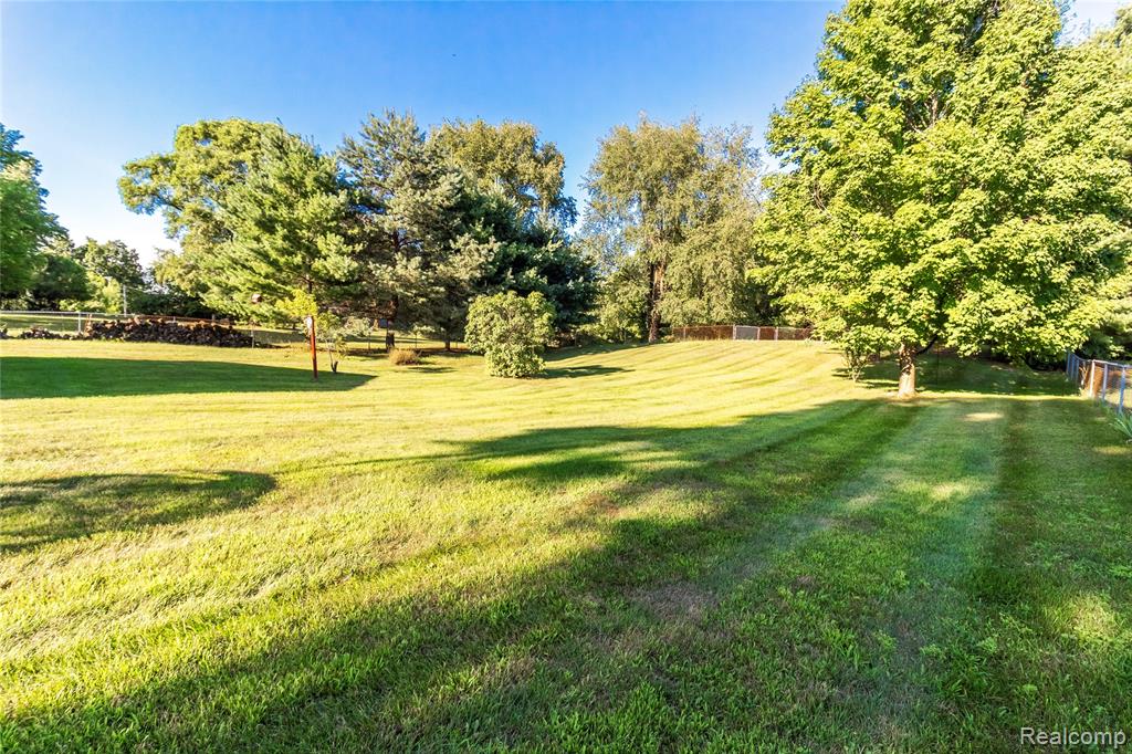9030 Washburn Road, Columbiaville, MI 48421 — Photo 28