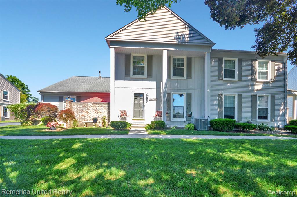 23715 Stonehenge Boulevard, Novi, MI — Photo 2