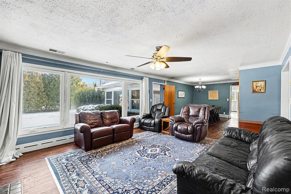 45420 Grant Park, Utica, MI 48317 — Photo 7