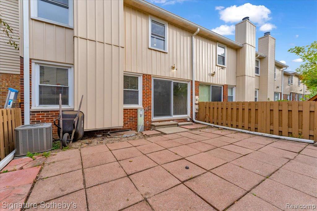 1598 BRENTWOOD Drive, Troy, MI 48098 — Photo 29
