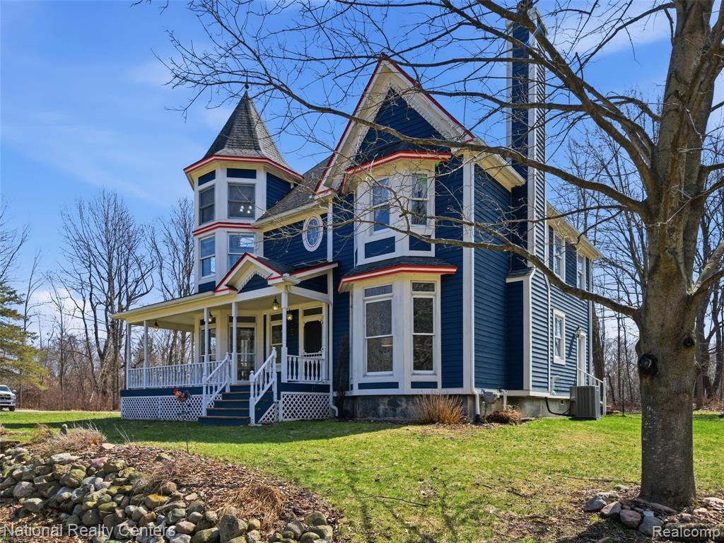 675 W Leonard Road, Leonard, MI 48367 — Photo 10