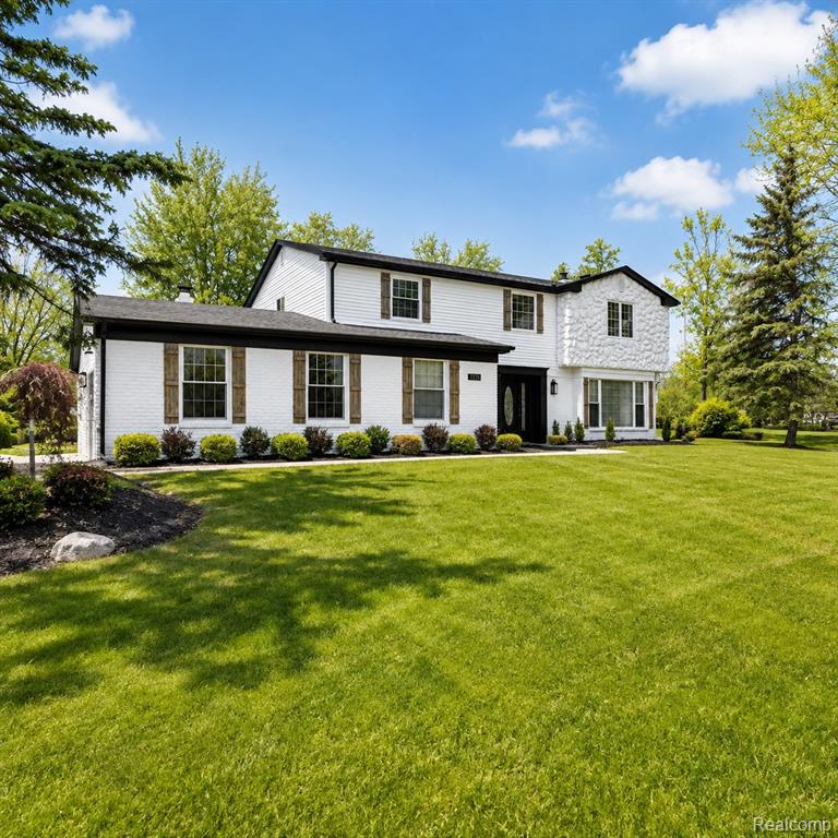 7275 Old Coach Trail, Washington, MI