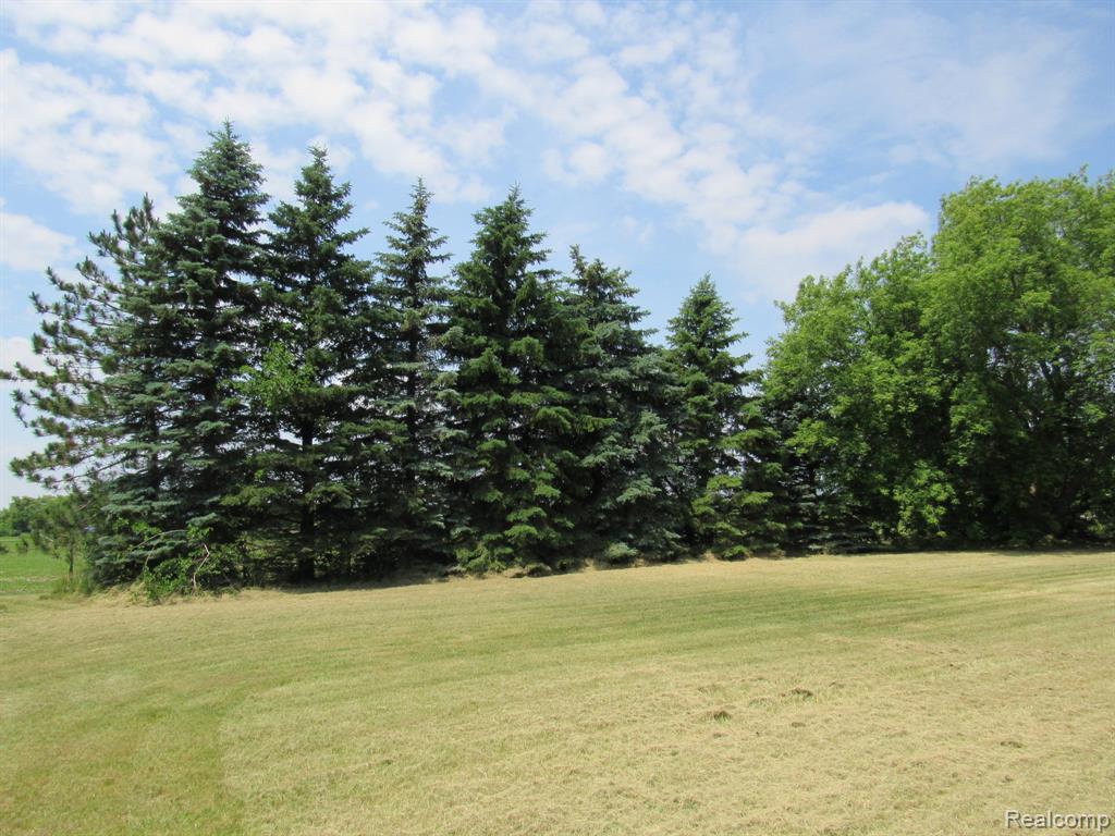 695 W Cass Avenue Road, Bay City, MI 48708 — Photo 40