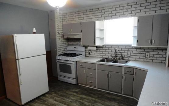 8265 Chapp Avenue, Warren, MI 48089 — Photo 2