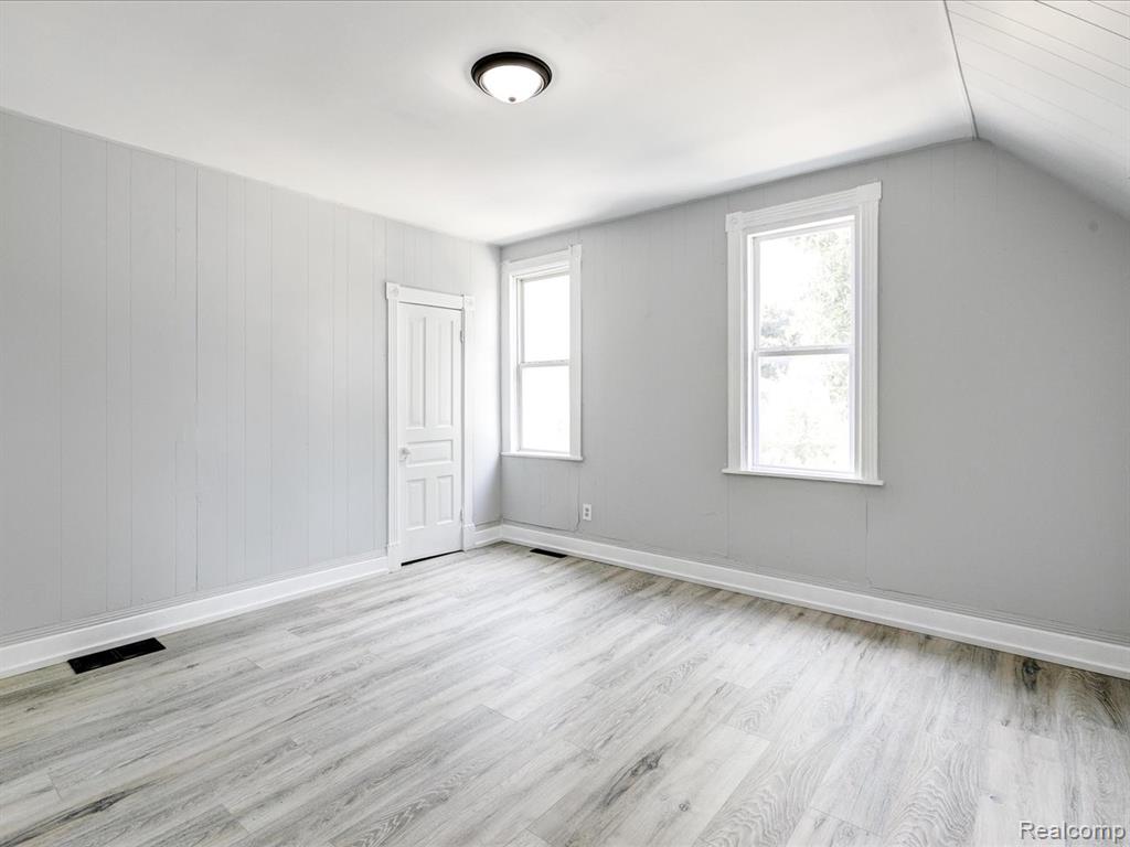 718 Superior Street, Port Huron, MI 48060 — Photo 19