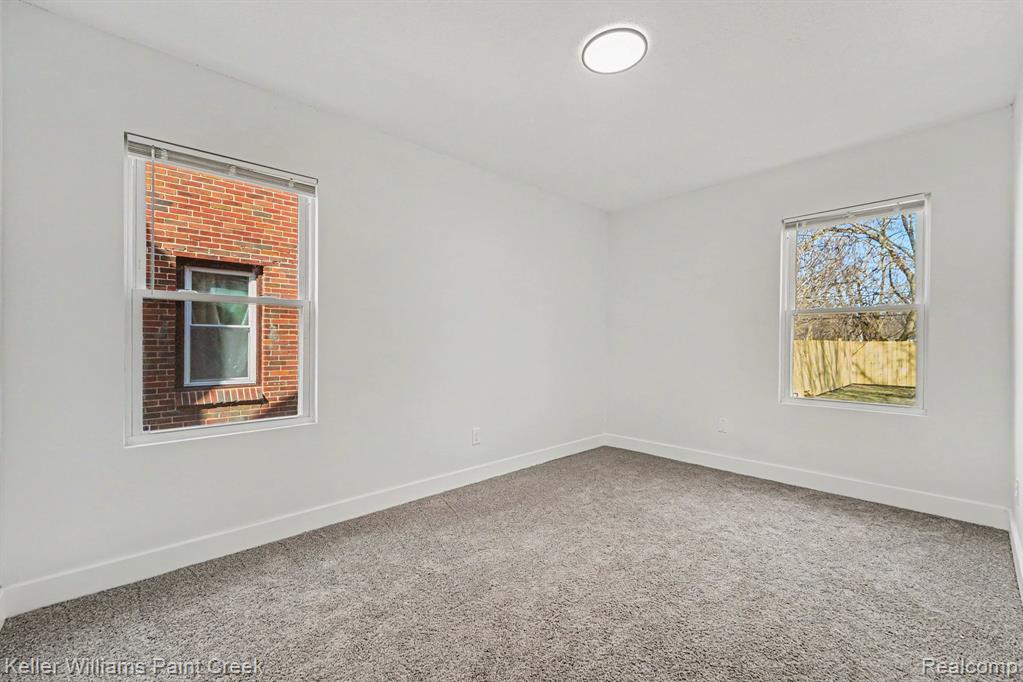 9436 Beaconsfield Street, Detroit, MI 48224 — Photo 15