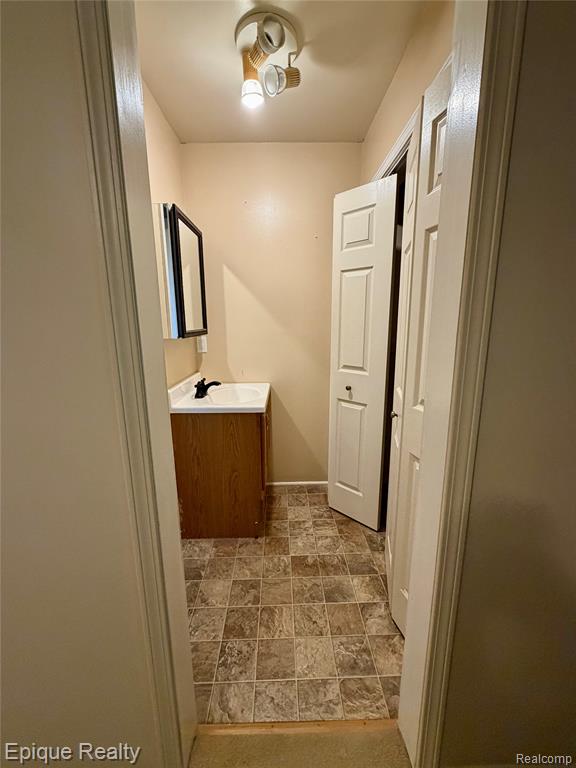 620 Carpenter Road, Flushing, MI 48433 — Photo 18