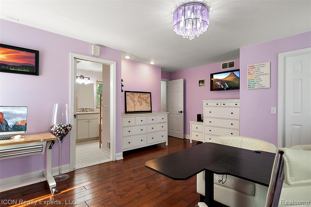6727 Napier Road, Plymouth, MI 48170 — Photo 39