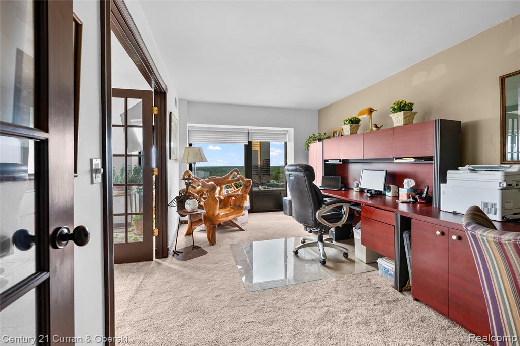 5000 Town Center, 2003, Southfield, MI 48075 — Photo 17