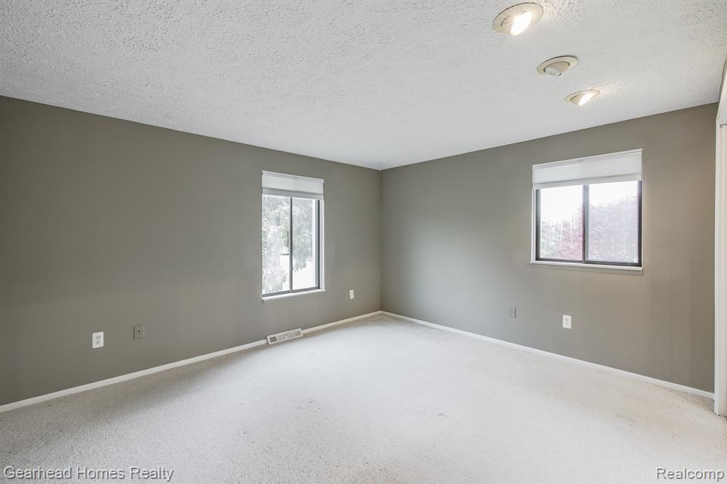 5453 Chanto Drive, Clarkston, MI — Photo 23