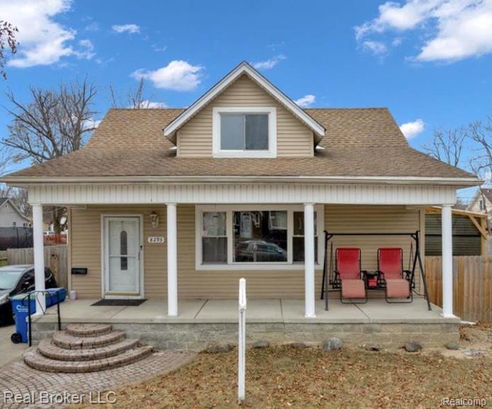 8293 STUDEBAKER Avenue, Warren, MI 48089 — front exterior