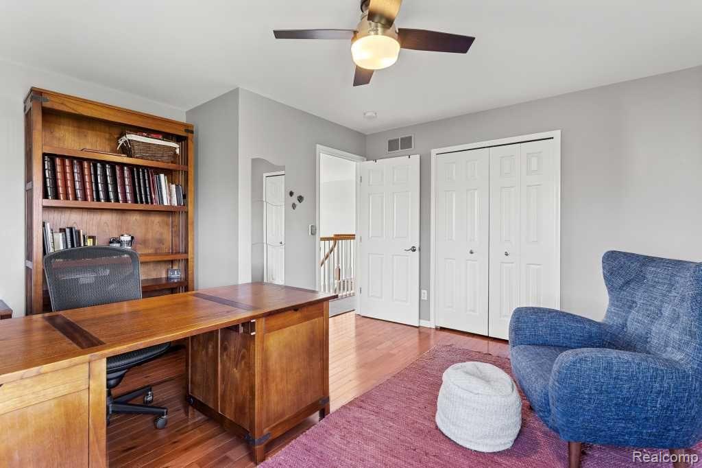 6082 VINEYARD Avenue, Ann Arbor, MI 48108 — Photo 30