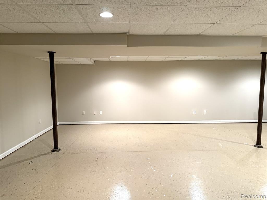 19468 Sexton Street, Brownstown, MI — Photo 32
