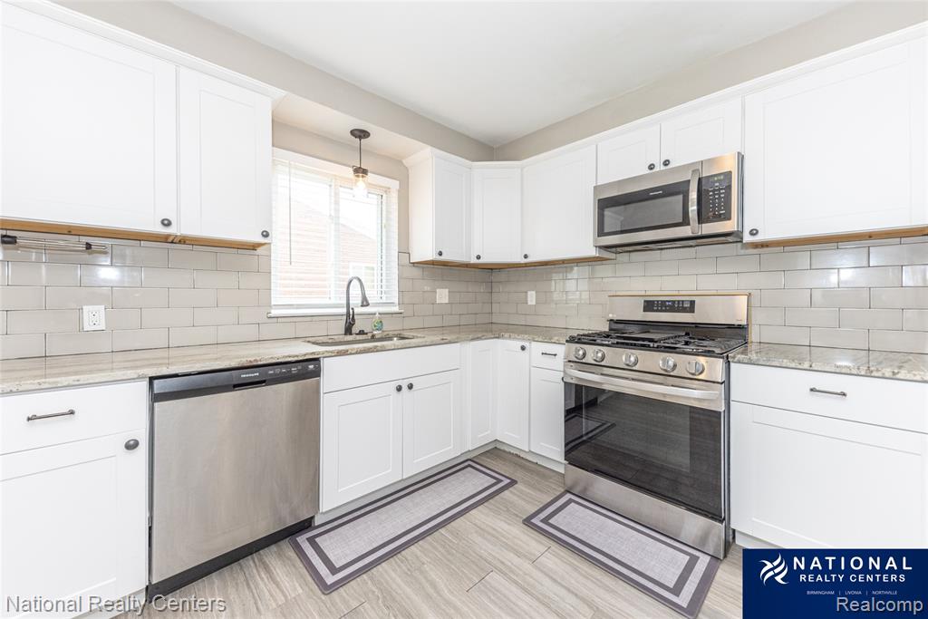 6718 FAIRFIELD Street, Garden City, MI — Photo 11