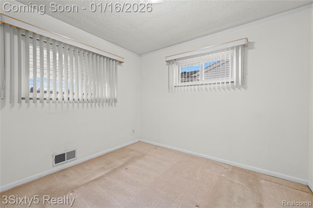 8131 Banner Street, Taylor, MI 48180 — Photo 16
