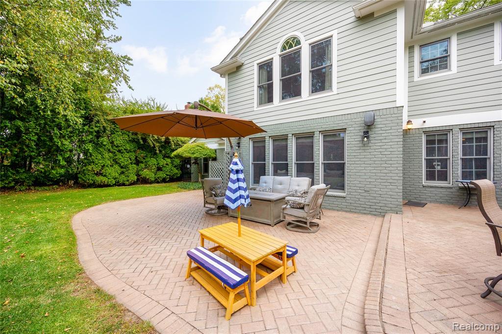 826 Larchlea Drive, Birmingham, MI 48009 — Photo 52